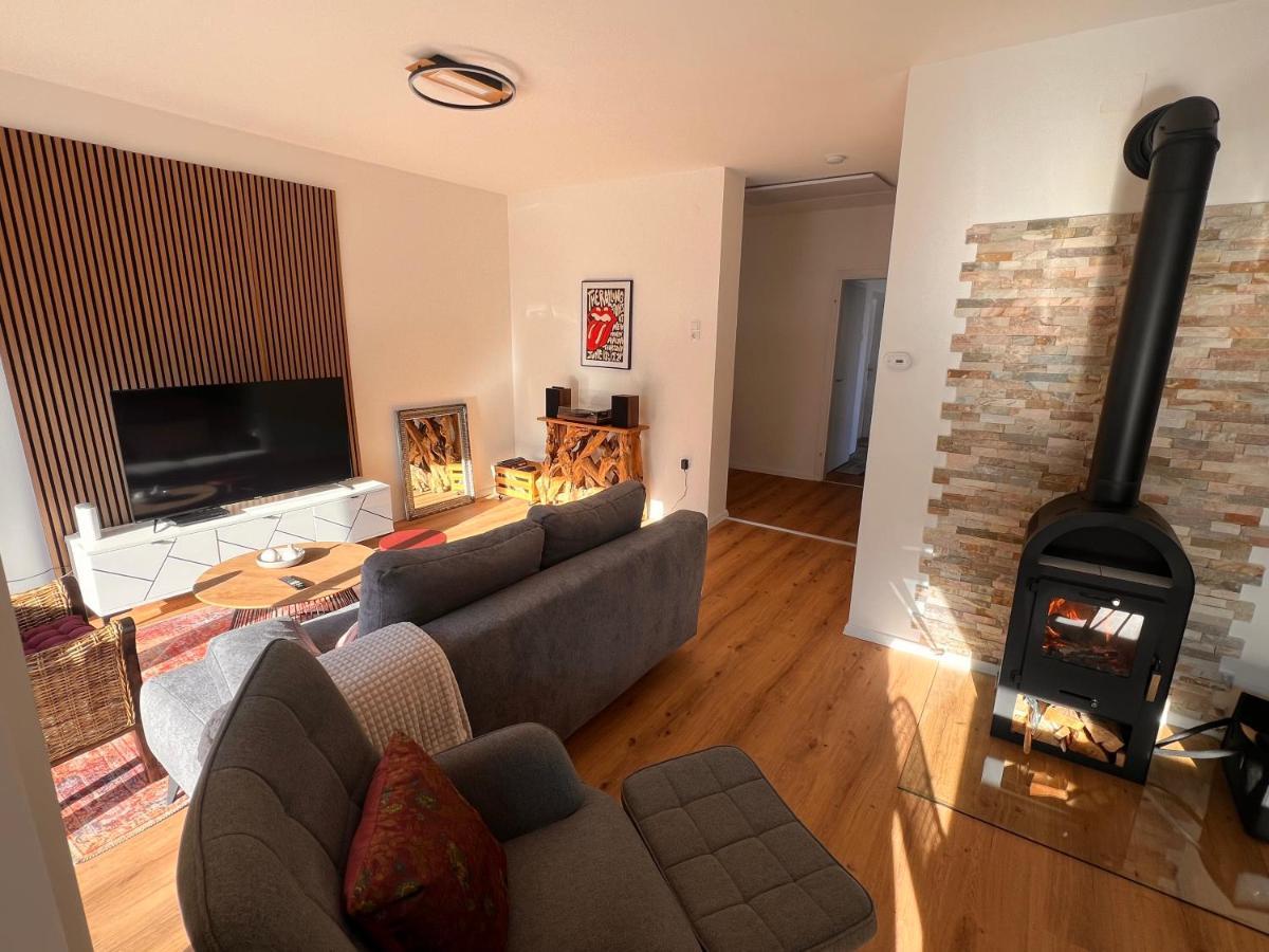 Ferienwohnung Imzaro: Erdgeschoss, 2 Schlafzimmer Plus Schlafsofa, Eigener Eingang, Grosse Terrasse Mit Garten! 스피탈안더드라우 외부 사진